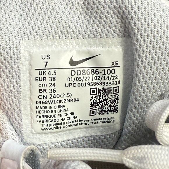 Nike Shoes Womens Size 7 Winflo 9 White Grey Athletic Running Sneaker DD8686-100 - Picture 9 of 9